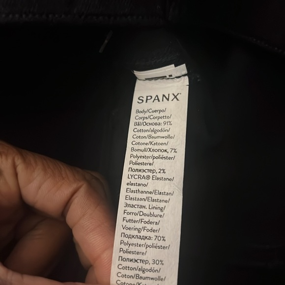 SPANX FLARE JEANS CLEAN BLACK 20326T 2X/2TG TALL NEW WITH TAGS - Picture 6 of 6